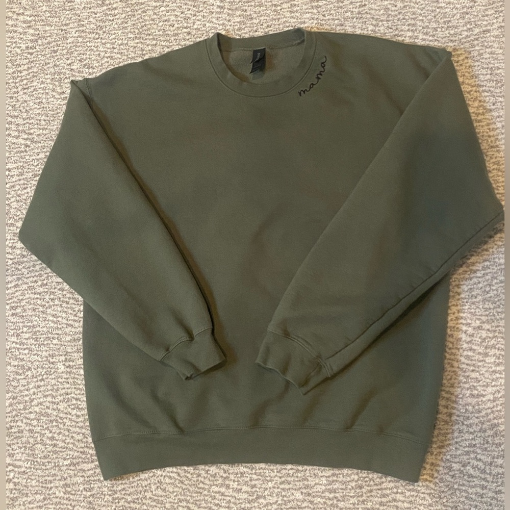 Gildan Mama Embroidered Crewneck Sweatshirt Women’s Large Olive Green Quality - Picture 6 of 10